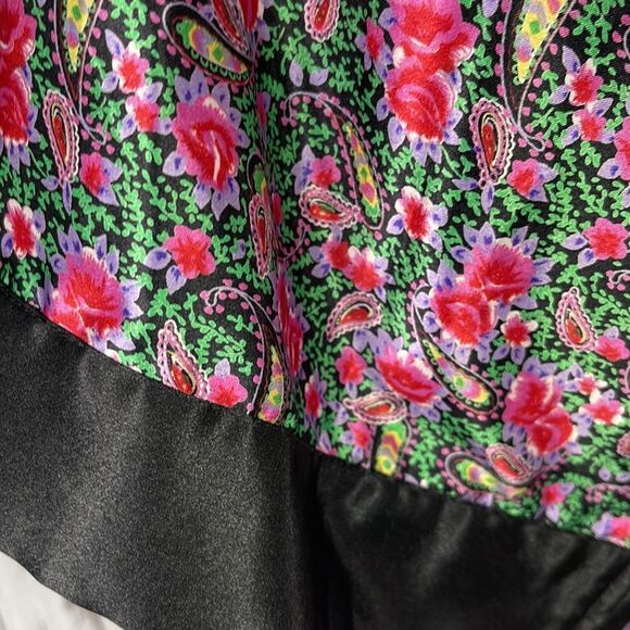 Sedú Lingerie Bathrobe  - Picture 12 of 14